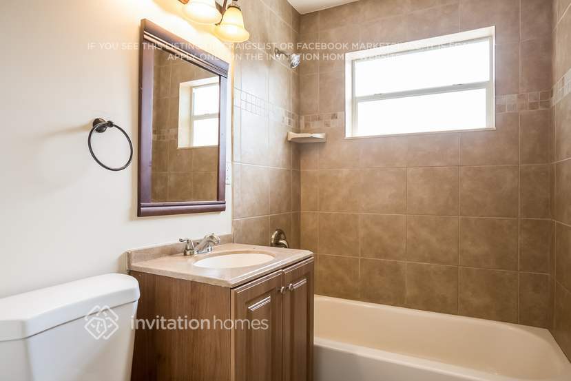 Building Photo - 926 Northern Dr