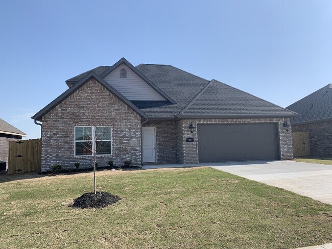 Building Photo - 5913 SW Gentle Winds Rd