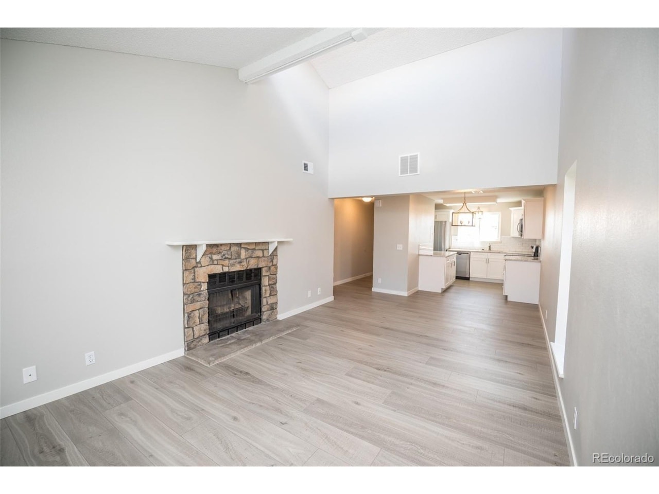 Building Photo - 2725 W 86th Ave