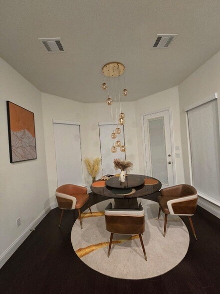 Building Photo - 4165 Rancho Milagro Dr