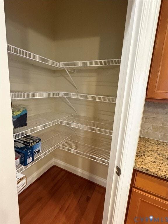 Building Photo - 512 Paddle Creek Dr