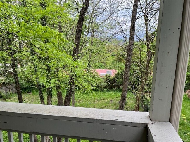 Building Photo - 50 Garvin Dr