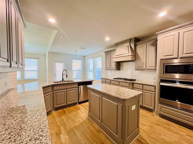 Building Photo - 5644 Salt Springs Dr