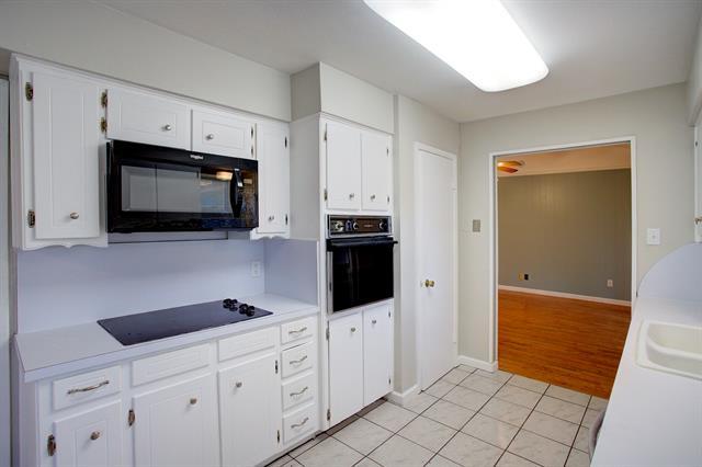 Building Photo - 6470 Westrock Dr