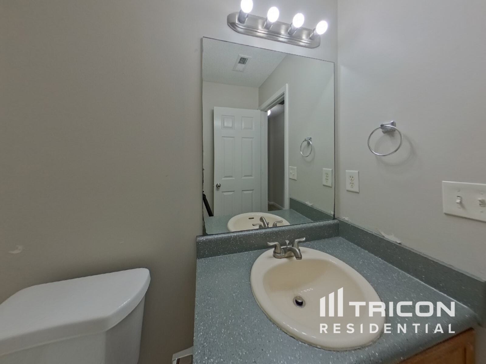 Building Photo - 7089 Merrywood Dr