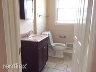 Building Photo - 3 br, 1.5 bath House - 20567 Sunset St Sunset