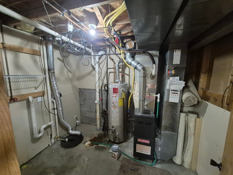 Building Photo - 3128 Sheridan Rd