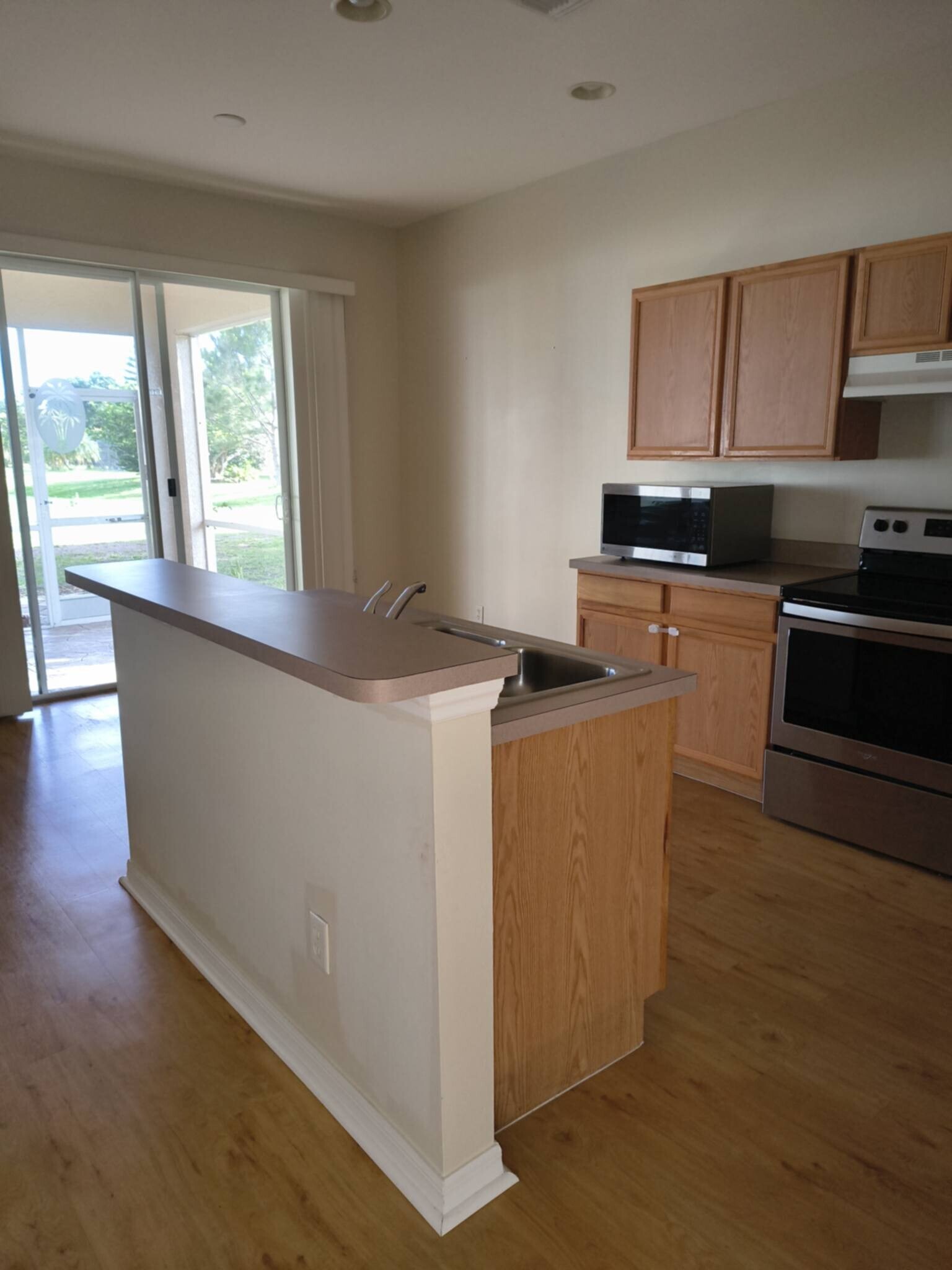 Building Photo - 25199 Chiclayo Ave
