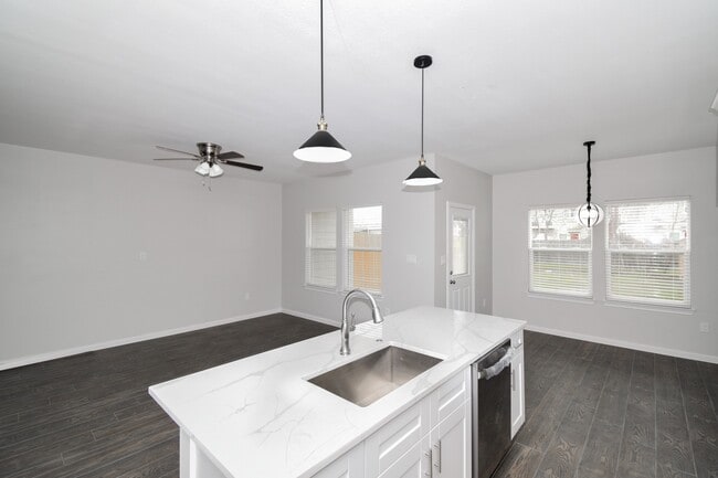 Building Photo - 4719 19th St