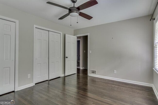 Building Photo - 4243 McClatchey Cir NE