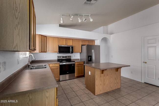 Building Photo - 16254 W Port Au Prince Ln