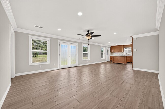 Building Photo - 13310 Boudreaux Estates Dr