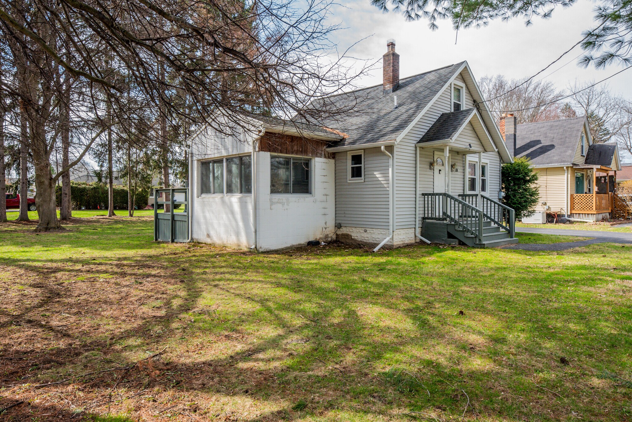 Building Photo - 133 River Meadow Dr