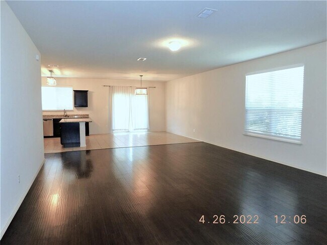 Building Photo - 4622 Cormorant Dr