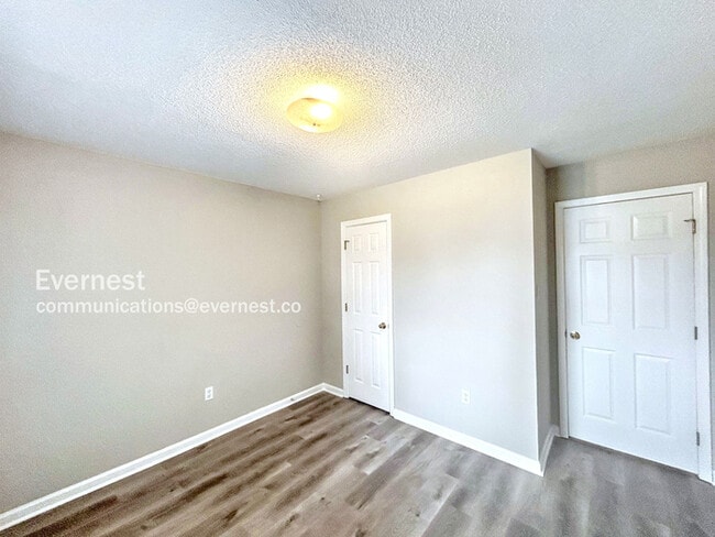 Building Photo - 4351 Kentbrook Dr