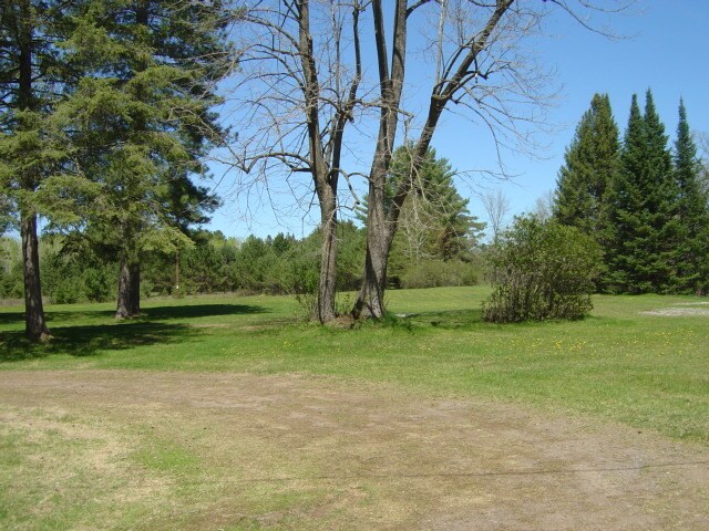 Field View - 1596 Schmidt Rd