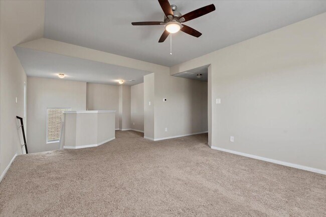 Building Photo - 5639 Brooklyn Rose Dr