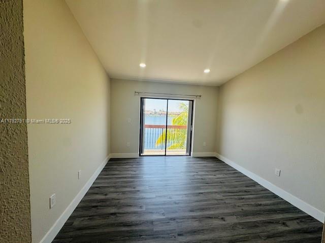 Building Photo - 5650 W 26th Ct