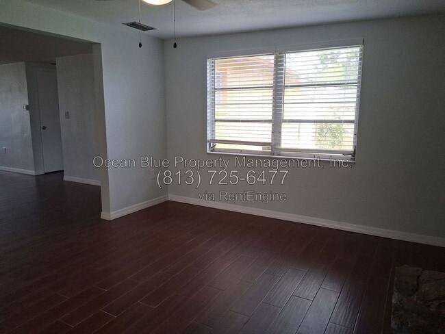 Building Photo - 9330 Ledgestone Ln