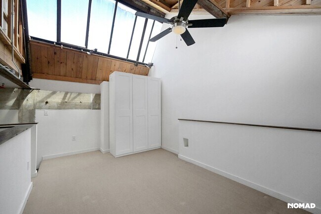 Building Photo - Spacious 1BR Loft in Atlanta near Ponce Ci...
