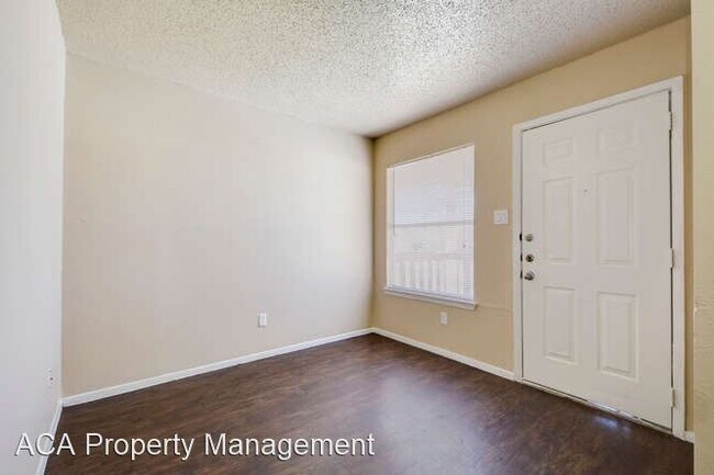 Building Photo - 9133 Northgate Blvd
