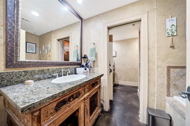 Building Photo - 5055 Addison Cir