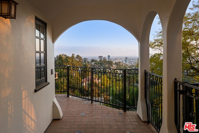 Building Photo - 6420 Quebec Dr