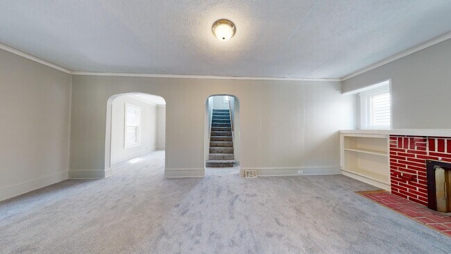 Building Photo - Brooklyn Center - 3 Bedroom Single Family ...