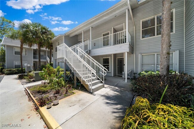 Building Photo - 1933 Courtyard Way