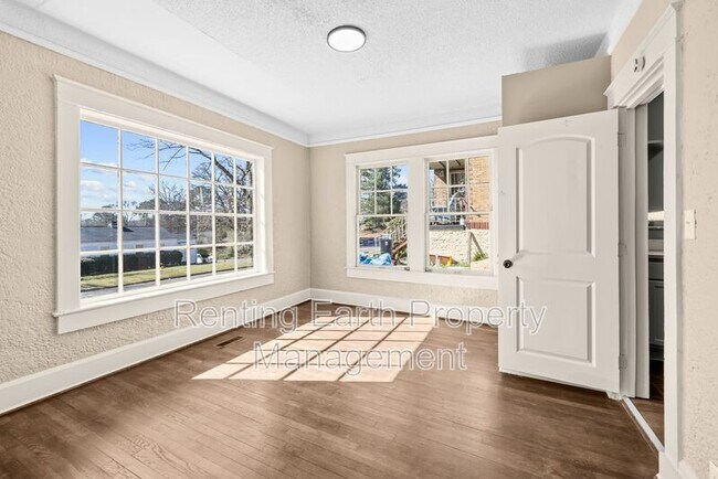 Building Photo - 1420 47th St Ensley