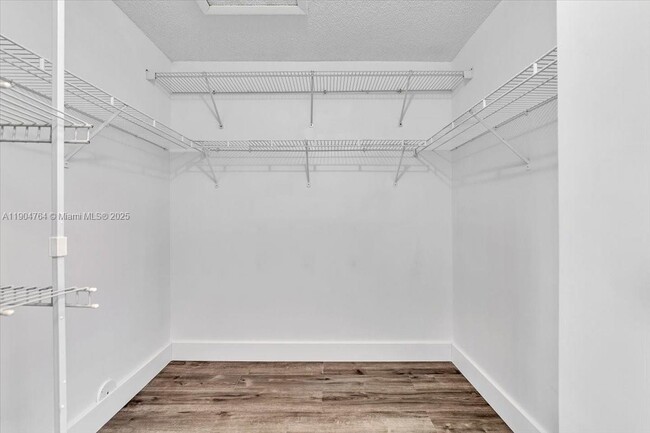 Building Photo - 11050 Nautilus Dr