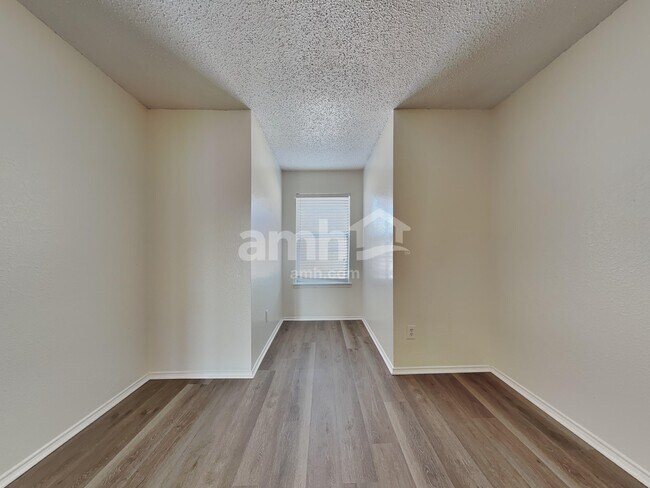 Building Photo - 108 Quail Meadows Ln