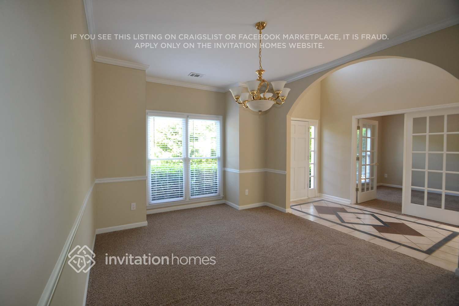 Building Photo - 2370 Rose Walk Dr
