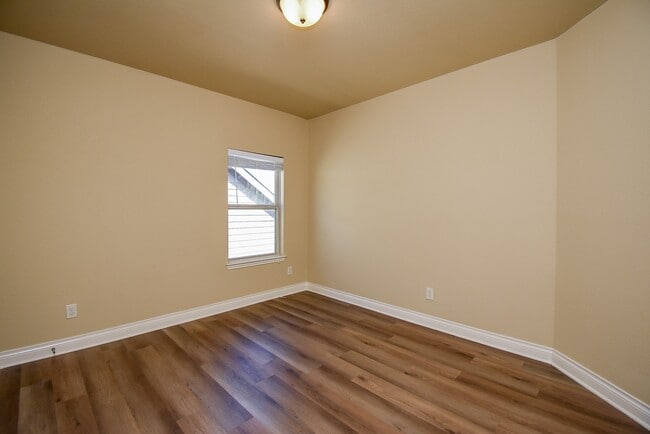 Building Photo - 2530 River Ridge