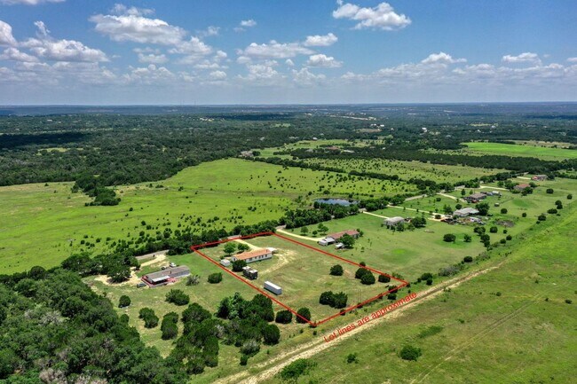 Building Photo - 132 Co Rd 247