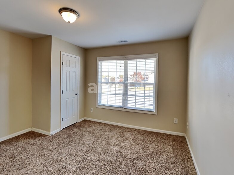 Building Photo - 4201 Bay Rum Ln