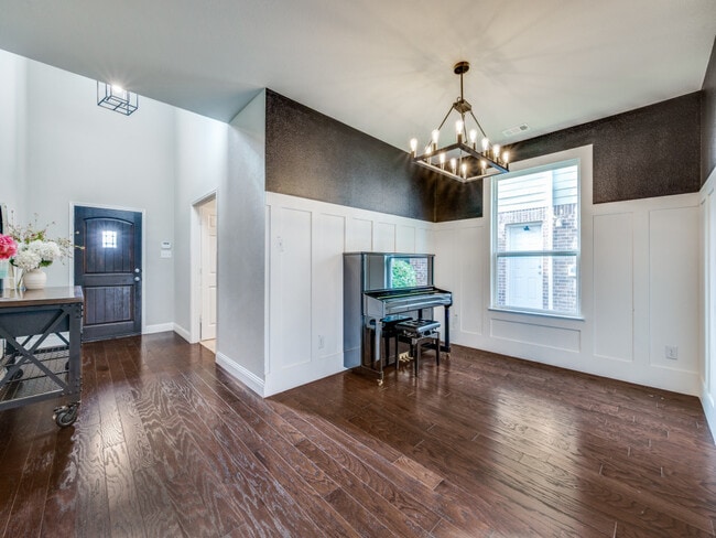 Building Photo - 4409 Hazeltine Hills Dr
