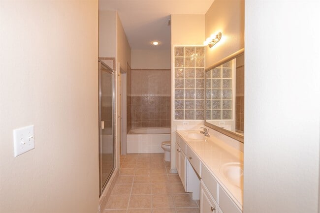 Building Photo - 1441 East St