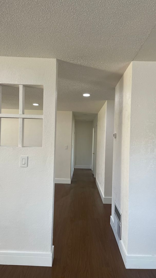 Building Photo - 3 bed 2 Bath Home Recently renovated single-family home in Fairfield,