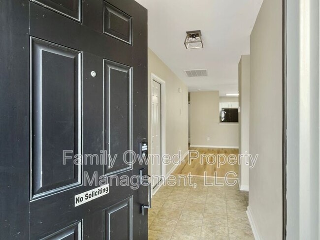 Building Photo - 351 Salkahatchie St