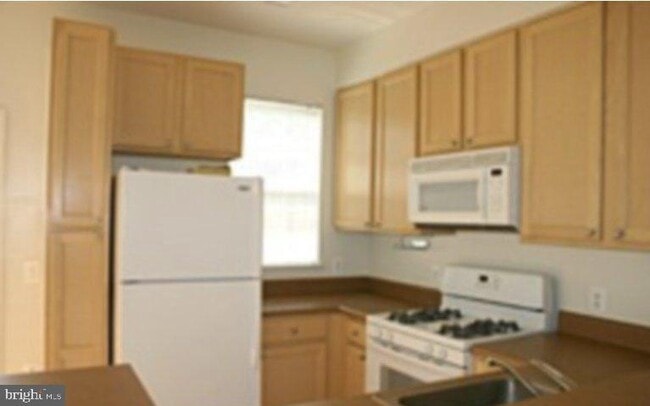 Building Photo - 23118 Blackthorn Square