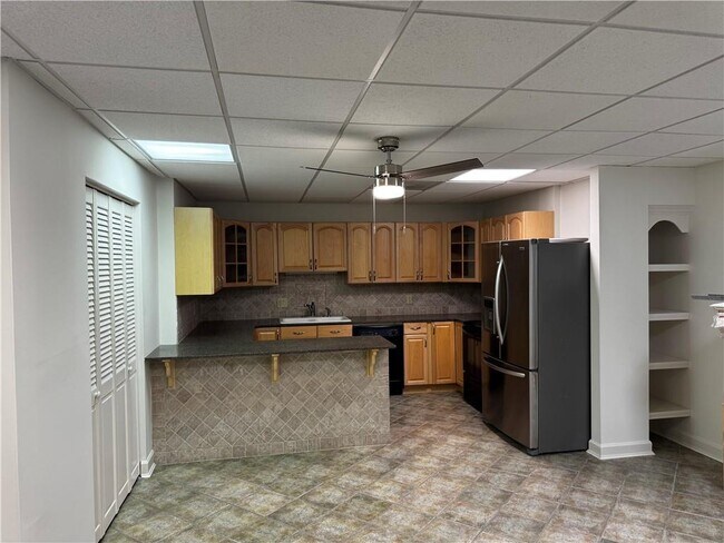 Building Photo - 1660 Kingsley Ct NW