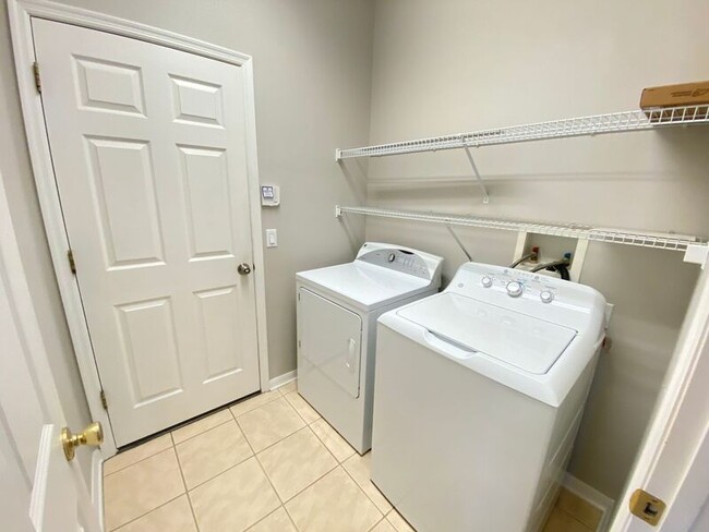 Building Photo - 9951 Indigo Bay Cir