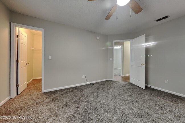 Building Photo - 5629 Ellis Trace Dr