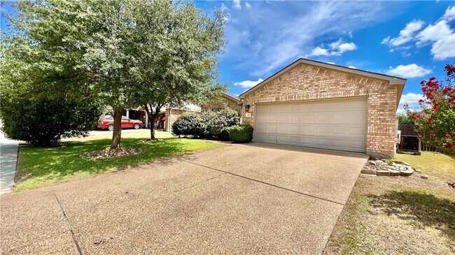 Building Photo - 784 Kingfisher Ln