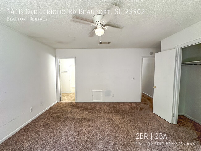 Building Photo - 141 Old Jericho Rd