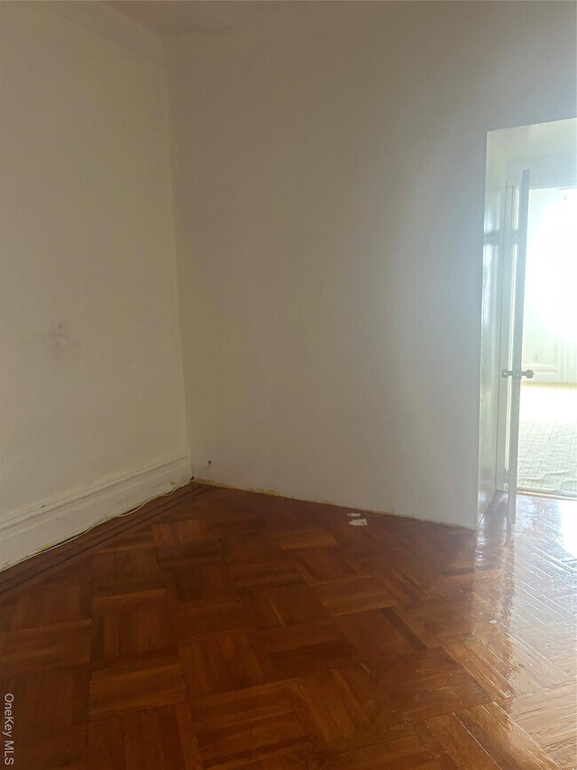 Building Photo - 88-20 86th St