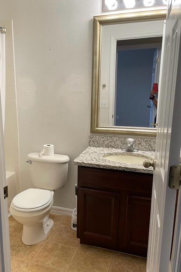 Building Photo - 673 Cresting Oak Cir