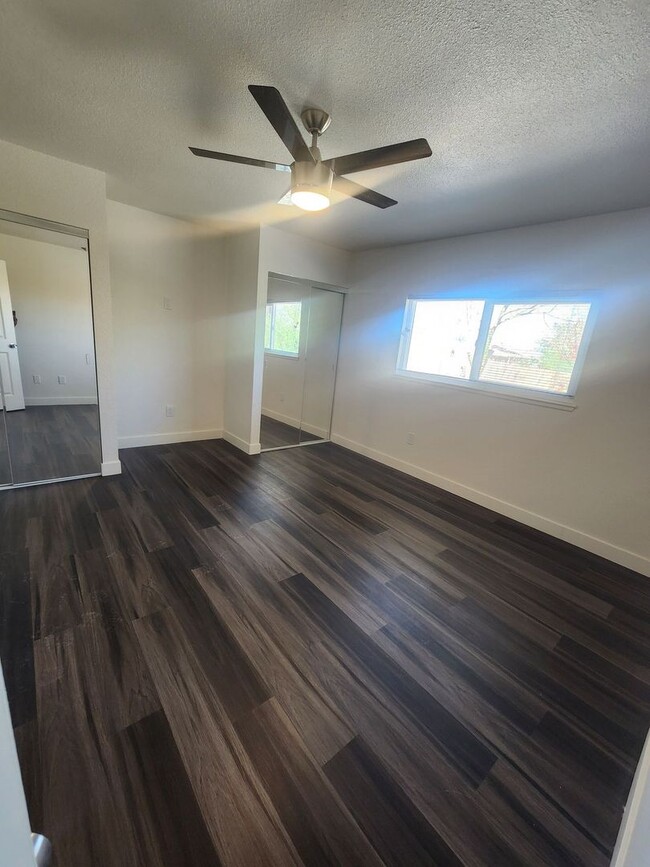 Building Photo - Newly Remodeled Two Bedroom Two Bath Home ...