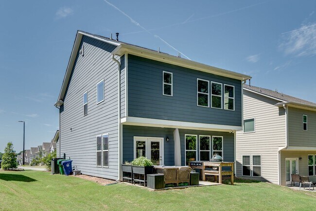 Building Photo - Bright, Modern, Spacious 4bd/3ba Home in Prime Scottdale Location